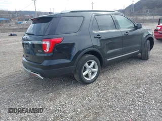 2016 Ford Explorer XLT with VIN 1FM5K8D85GGD08583, listed as a IAAI auction lot 41870524 with 93,390 mi miles and . Bid and sale history available at carsss.com. Image 4.