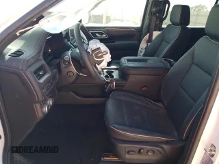 2024 GMC Yukon SLT with VIN 1GKS2BKD6RR237359, listed as a Copart auction lot 77892564 with 9,880 mi miles and Salvage Title. Bid and sale history available at carsss.com. Image 7.