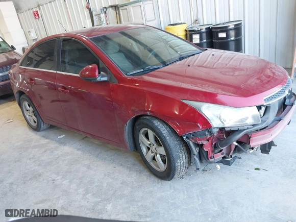 2012 Chevrolet Cruze LT w/1FL with VIN 1G1PE5SC5C7102368, listed as a IAAI auction lot 41379386 with 92,117 mi miles. Bid and sale history available at carsss.com. Image 1.