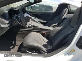2025 Chevrolet Corvette 1LT with VIN 1G1YA3D41S5109063, listed as a Copart auction lot 53582085 with 686 mi miles and Salvage title. Bid and sale history available at DreamBid. Image 7.