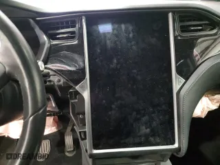 2018 Tesla Model X 75D with VIN 5YJXCAE29JF111980, listed as a Copart auction lot 51465695 with 0 mi miles and Salvage Title. Bid and sale history available at carsss.com. Image 9.