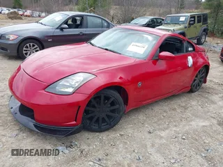 2003 Nissan 350Z Enthusiast with VIN JN1AZ34DX3T101190, listed as a IAAI auction lot 41966228 with 110,724 mi miles. Bid and sale history available at carsss.com. Image 2.