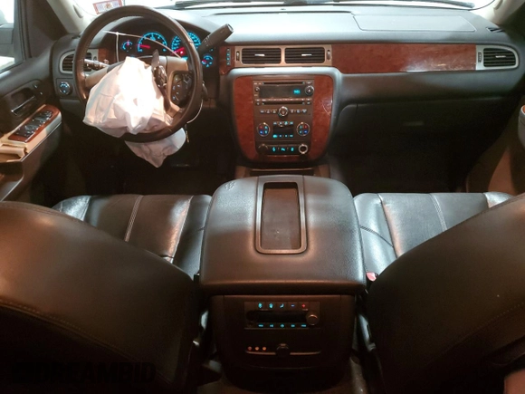 2013 Chevrolet Suburban LT with VIN 1GNSKJE76DR119873, listed as a Copart auction lot 53239445 with 197,172 mi miles and Salvage Title. Bid and sale history available at DreamBid. Image 8.
