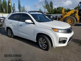 2013 Kia Sorento SX with VIN 5XYKW4A21DG365169, listed as a Copart auction lot 50491625 with 196,879 mi miles and Salvage Title. Bid and sale history available at carsss.com. Image 4.