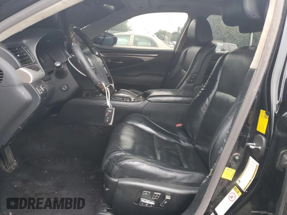 2013 Lexus LS 460 L with VIN JTHDL5EF5D5005883, listed as a Copart auction lot 74558384 with 242,906 mi miles and Salvage title. Bid and sale history available at DreamBid. Image 7.
