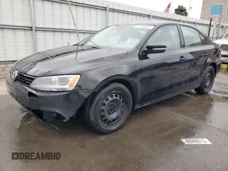 2014 Volkswagen Jetta Sedan SE w/Connectivity/Sunroof PZEV with VIN 3VWD17AJ3EM423333, listed as a Copart auction lot 47789635 with 159,162 mi miles and Clean Title. Bid and sale history available at carsss.com. Image 1.