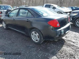 2007 Pontiac G6 1SV Value Leader with VIN 1G2ZF58B874116207, listed as a IAAI auction lot 41841397 with 98,736 mi miles. Bid and sale history available at carsss.com. Image 3.
