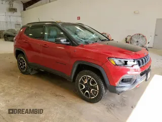 2025 Jeep Compass Trailhawk с VIN 3C4NJDDN5ST557511, выставлен на аукционе Copart как лот 61814945 с пробегом 16 464 миль миль и Чистый • Clean title. История ставок и продаж доступна на DreamBid. Изображение 4.