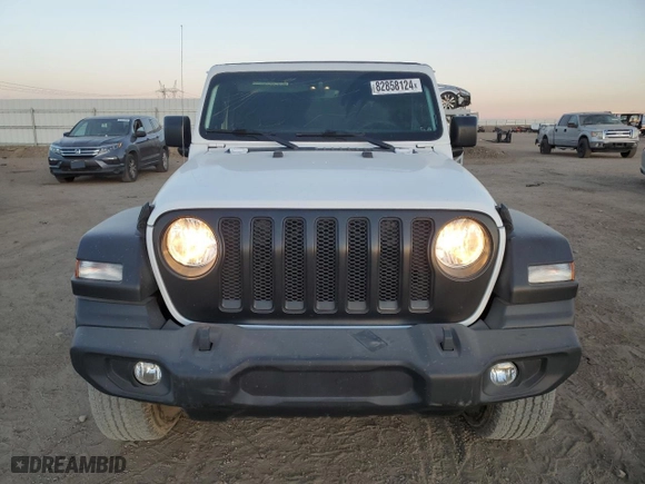 2021 Jeep Wrangler Unlimited Willys with VIN 1C4HJXDM9MW663219, listed as a Copart auction lot 82858124 with 39,003 mi miles and Salvage Title. Bid and sale history available at carsss.com. Image 5.