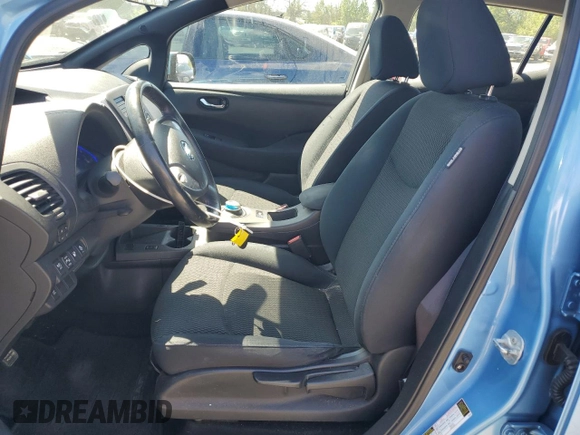 2013 Nissan LEAF SL z VIN 1N4AZ0CP7DC408282, wystawiony jako Copart lot #55980465 z przebiegiem 61 104 mil mil oraz Szkoda całkowita • Salvage title. Historia ofert i sprzedaży dostępna na DreamBid. Obrazek 7.
