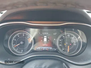 2019 Jeep Cherokee Limited с VIN 1C4PJLDBXKD433958, выставлен на аукционе IAAI как лот 41718399 с пробегом 135 977 миль миль и . История ставок и продаж доступна на DreamBid. Изображение 7.