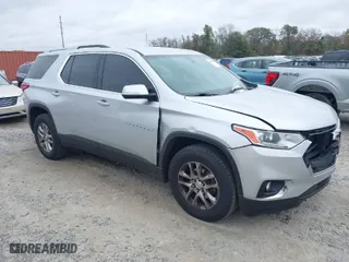2018 Chevrolet Traverse LT Cloth with VIN 1GNERGKW3JJ180454, listed as a IAAI auction lot 41032846 with 158,178 mi miles. Bid and sale history available at carsss.com. Image 1.
