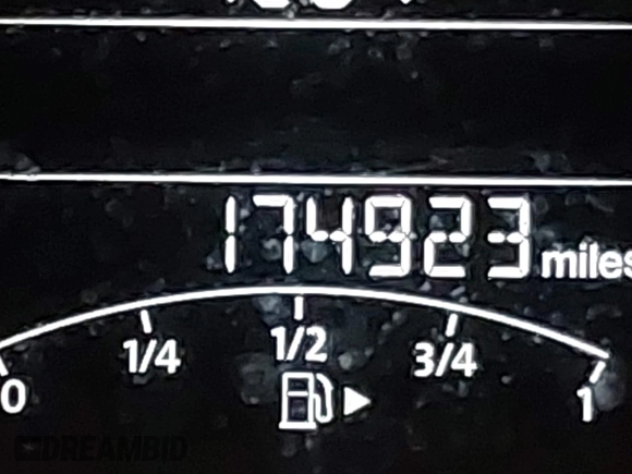 2014 Volkswagen Jetta TDI w/Premium with VIN 3VWLL7AJ1EM358214, listed as a IAAI auction lot 42148435 with 174,923 mi miles and . Bid and sale history available at DreamBid. Image 16.