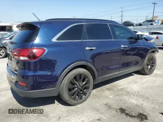2020 Kia Sorento LX with VIN 5XYPG4A56LG690993, listed as a Copart auction lot 52331975 with 49,935 mi miles and Salvage Title. Bid and sale history available at DreamBid. Image 3.