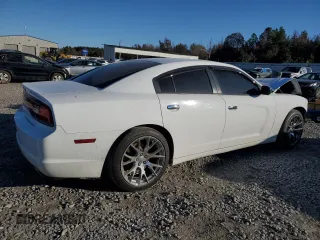 2014 Dodge Charger SE with VIN 2C3CDXBG7EH284495, listed as a Copart auction lot 83147324 with 215,661 mi miles and Salvage Title. Bid and sale history available at carsss.com. Image 3.