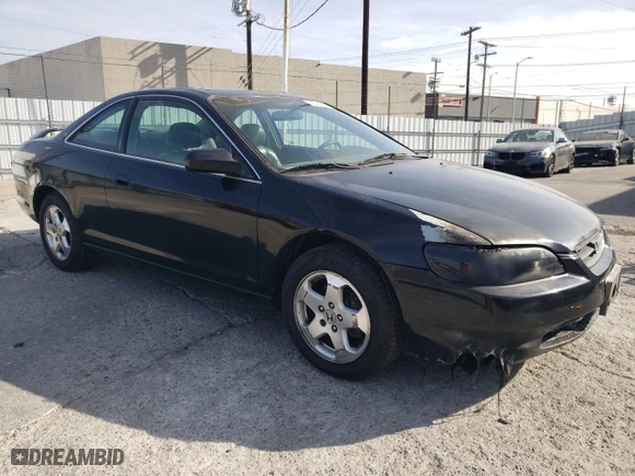 1998 Honda Accord Cpe EX with VIN 1HGCG2258WA014827, listed as a Copart auction lot 86206574 with 311,105 mi miles and Salvage Title. Bid and sale history available at carsss.com. Image 4.