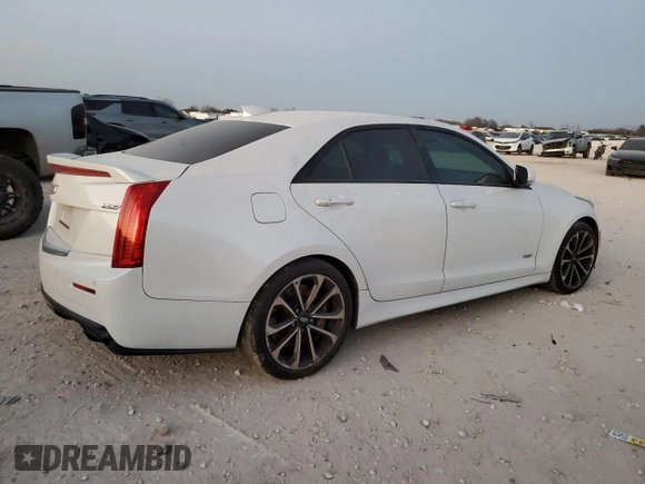 2016 Cadillac ATS-V z VIN 1G6AN5SY6G0143361, wystawiony jako Copart lot #47123595 z przebiegiem 67 783 mil mil oraz Czysty tytuł • Clean title. Historia ofert i sprzedaży dostępna na DreamBid. Obrazek 3.