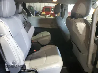 2024 Toyota Sienna XLE with VIN 5TDYSKFC5RS142123, listed as a Copart auction lot 42911995 with 4,003 mi miles and Salvage Title. Bid and sale history available at DreamBid. Image 11.