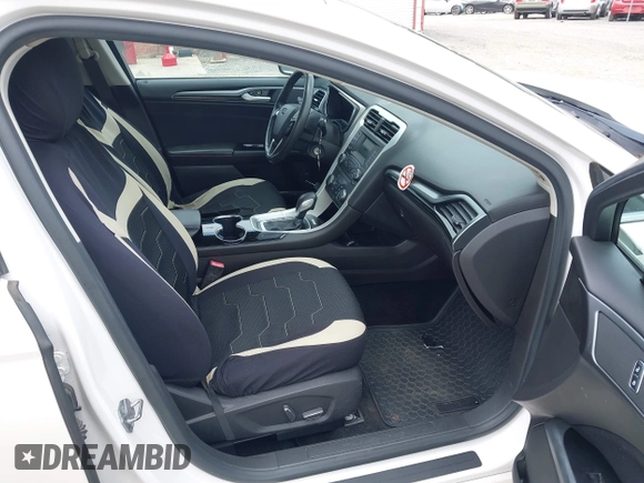 2015 Ford Fusion SE Hybrid with VIN 3FA6P0LU2FR305597, listed as a IAAI auction lot 42168292 with 97,688 mi miles and . Bid and sale history available at DreamBid. Image 5.