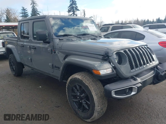 2021 Jeep Gladiator Willys with VIN 1C6HJTAG5ML616706, listed as a IAAI auction lot 41367142 with 50,951 mi miles and . Bid and sale history available at carsss.com. Image 1.
