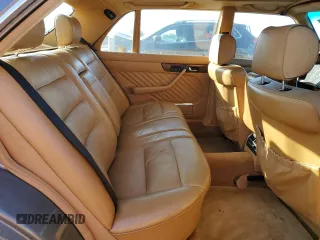 1989 Mercedes-Benz 560 with VIN WDBCA39D1KA429080, listed as a Copart auction lot 75631614 with 178,048 mi miles and Salvage Title. Bid and sale history available at DreamBid. Image 10.
