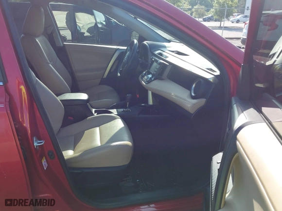 2013 Toyota RAV4 XLE with VIN JTMWFREV8D5012441, listed as a IAAI auction lot 41943680 with 82,119 mi miles. Bid and sale history available at carsss.com. Image 5.