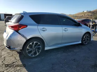 2016 Scion iM z VIN JTNKARJE1GJ505887, wystawiony jako Copart lot #88695115 z przebiegiem 137 491 mil mil oraz Szkoda całkowita • Salvage title. Historia ofert i sprzedaży dostępna na DreamBid. Obrazek 3.