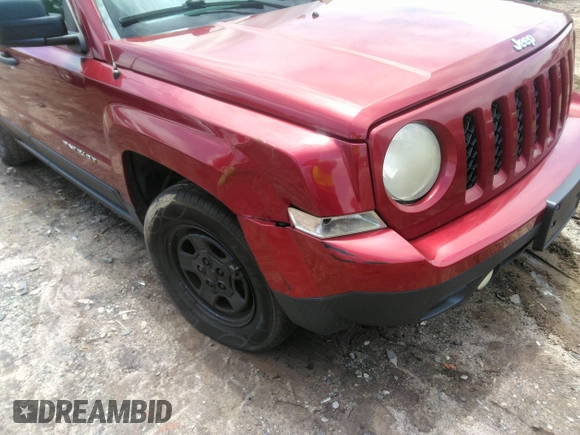 2014 Jeep Patriot Sport z VIN 1C4NJPBB0ED671081, wystawiony jako IAAI lot #42331803 z przebiegiem 130 771 mil mil oraz . Historia ofert i sprzedaży dostępna na DreamBid. Obrazek 6.