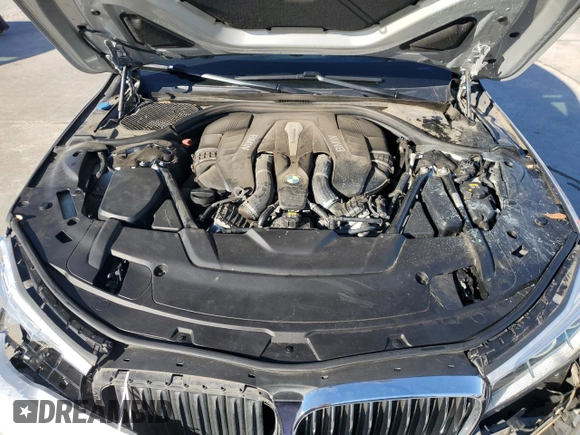 2018 BMW 7 Series 750i with VIN WBA7F0C57JGM23653, listed as a Copart auction lot 43462555 with 62,853 mi miles and Salvage Title. Bid and sale history available at carsss.com. Image 11.
