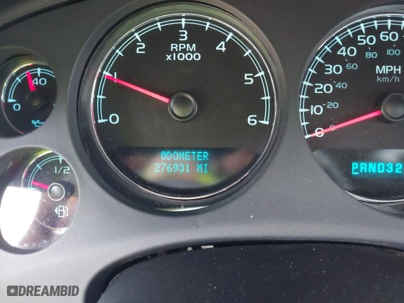 2008 Chevrolet Silverado 1500 LT w/1LT with VIN 2GCEK13J281331057, listed as a IAAI auction lot 41949729 with 276,931 mi miles. Bid and sale history available at carsss.com. Image 7.