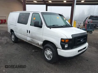 2008 Ford Econoline Cargo Commercial with VIN 1FTNE24W68DA69863, listed as a IAAI auction lot 41348482 with 201,116 mi miles. Bid and sale history available at carsss.com. Image 1.