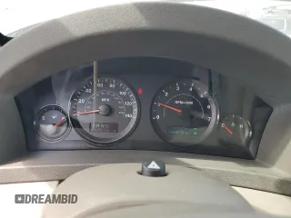 2005 Jeep Grand Cherokee Laredo с VIN 1J4GR48K25C661336, выставлен на аукционе Copart как лот 60630955 с пробегом 54 632 миль миль и Списание • Salvage title. История ставок и продаж доступна на DreamBid. Изображение 9.