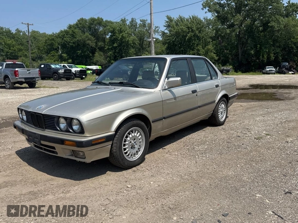 1991 BMW 3 Series с VIN WBAAD2318MED29093, выставлен на аукционе Copart как лот 65037895 с пробегом 139 180 миль миль и Чистый • Clean title. История ставок и продаж доступна на DreamBid. Изображение 2.
