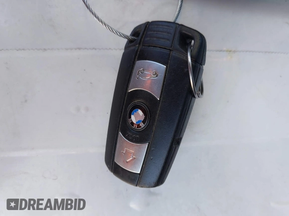 2007 BMW 3 Series 328i with VIN WBAWV13517PK48040, listed as a IAAI auction lot 42588220 with 134,369 mi miles and . Bid and sale history available at DreamBid. Image 11.