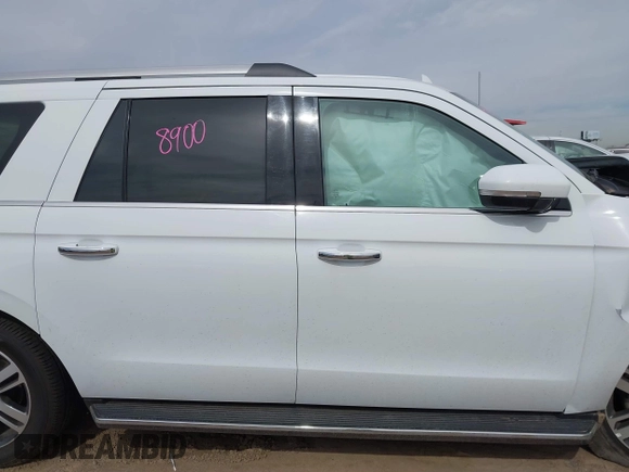 2023 Ford Expedition Max Limited z VIN 1FMJK2A80PEA55829, wystawiony jako IAAI lot #41813484 z przebiegiem 50 772 mil mil oraz . Historia ofert i sprzedaży dostępna na DreamBid. Obrazek 14.