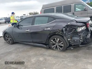 2016 Nissan Maxima SV z VIN 1N4AA6AP9GC388991, wystawiony jako IAAI lot #42110609 z przebiegiem 139 467 mil mil oraz . Historia ofert i sprzedaży dostępna na DreamBid. Obrazek 14.