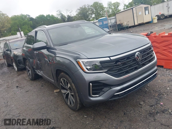 2024 Volkswagen Atlas SEL Premium R-Line with VIN 1V2FE2CA0RC253583, listed as a IAAI auction lot 41951435 with 4,668 mi miles and . Bid and sale history available at DreamBid. Image 1.
