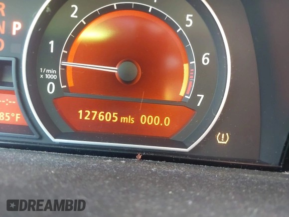 2008 BMW 7 Series 750Li with VIN WBAHN83588DT79566, listed as a IAAI auction lot 42522414 with 127,605 mi miles and . Bid and sale history available at DreamBid. Image 7.