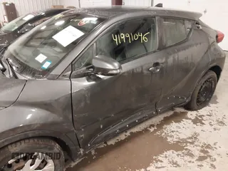 2019 Toyota C-HR XLE with VIN NMTKHMBX5KR071941, listed as a IAAI auction lot 41991046 with 96,567 mi miles and . Bid and sale history available at DreamBid. Image 6.