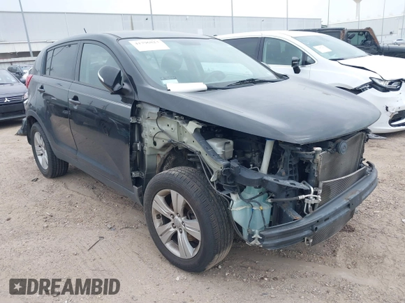 2013 Kia Sportage LX with VIN KNDPB3A20D7506063, listed as a IAAI auction lot 41796823 with 148,841 mi miles. Bid and sale history available at carsss.com. Image 1.