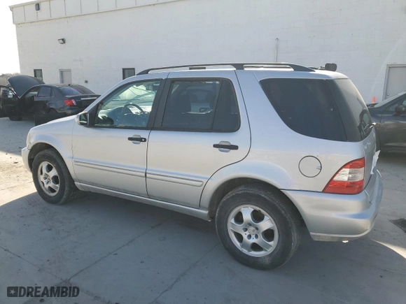 2003 Mercedes-Benz M-Class 3.7L with VIN 4JGAB57E43A445218, listed as a Copart auction lot 48009735 with 136,522 mi miles and Salvage Title. Bid and sale history available at carsss.com. Image 2.
