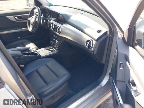 2014 Mercedes-Benz GLK 350 с VIN WDCGG8JB3EG285598, выставлен на аукционе IAAI как лот 41959810 с пробегом 155 967 миль миль и . История ставок и продаж доступна на DreamBid. Изображение 5.