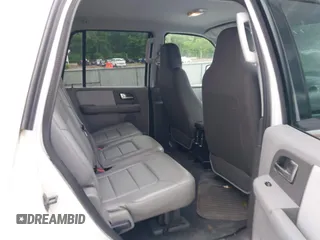 2004 Ford Expedition Special Service с VIN 1FMPU16L64LB14255, выставлен на аукционе IAAI как лот 42234555 с пробегом 172 388 миль миль и . История ставок и продаж доступна на DreamBid. Изображение 8.