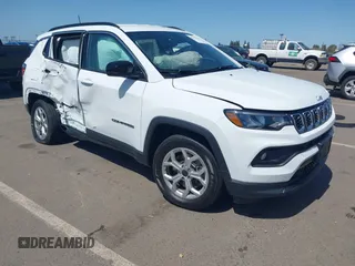 2025 Jeep Compass Latitude с VIN 3C4NJDBN4ST554344, выставлен на аукционе IAAI как лот 41993411 с пробегом 633 миль миль и . История ставок и продаж доступна на DreamBid. Изображение 1.