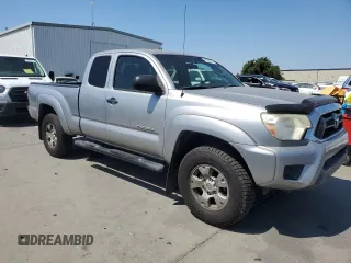 2014 Toyota Tacoma PreRunner with VIN 5TFTX4GN6EX028255, listed as a Copart auction lot 62890915 with 306,908 mi miles and Salvage title. Bid and sale history available at DreamBid. Image 4.