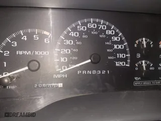 2000 GMC Denali with VIN 1GKEK13R9YR163824, listed as a IAAI auction lot 41245808 with 206,773 mi miles. Bid and sale history available at carsss.com. Image 15.