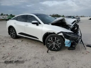 2023 Toyota Crown XLE z VIN JTDAAAAF1P3011754, wystawiony jako Copart lot #41238044 z przebiegiem 6266 mil mil oraz . Historia ofert i sprzedaży dostępna na DreamBid. Obrazek 4.