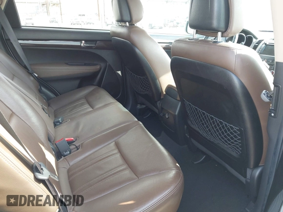 2012 Kia Sorento EX with VIN 5XYKUDA28CG214253, listed as a IAAI auction lot 41902079 with 160,943 mi miles. Bid and sale history available at carsss.com. Image 8.