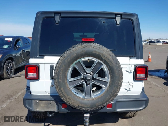 2020 Jeep Wrangler Unlimited Sahara with VIN 1C4HJXEN5LW277208, listed as a IAAI auction lot 41640906 with 61,774 mi miles. Bid and sale history available at carsss.com. Image 16.