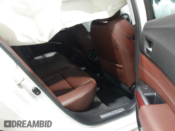 2016 Acura TLX with VIN 19UUB1F32GA015947, listed as a IAAI auction lot 41495180 with 101,789 mi miles. Bid and sale history available at carsss.com. Image 8.